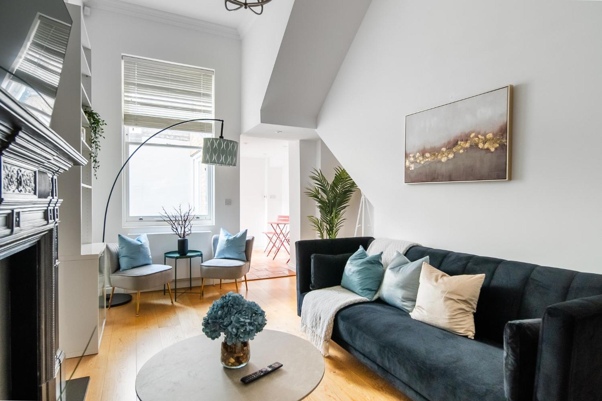 4br 2ba House By Livestay Short Lets & Serviced Near Oxford Circus With 2 Private Patios Сasa de vacaciones *